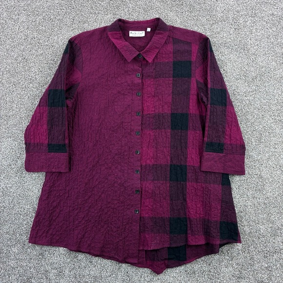 Habitat Tops - Habitat Textured Shirt Women's Small Red Buffalo Button Down Clothes To Live In